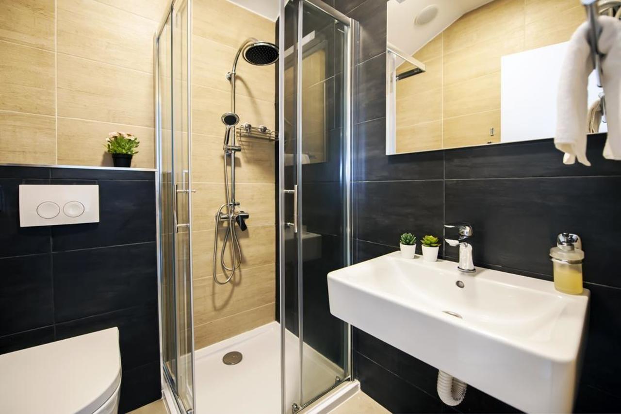 Villa Castrum Rovinj Bagian luar foto