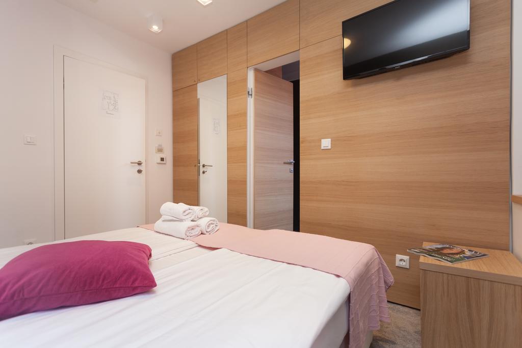 Villa Castrum Rovinj Bagian luar foto