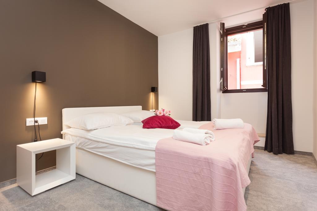 Villa Castrum Rovinj Bagian luar foto